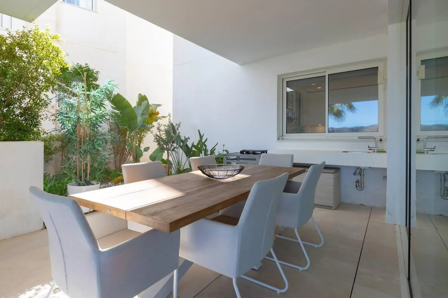 Espectacular Apartamento Jacuzzi Ojen Spain