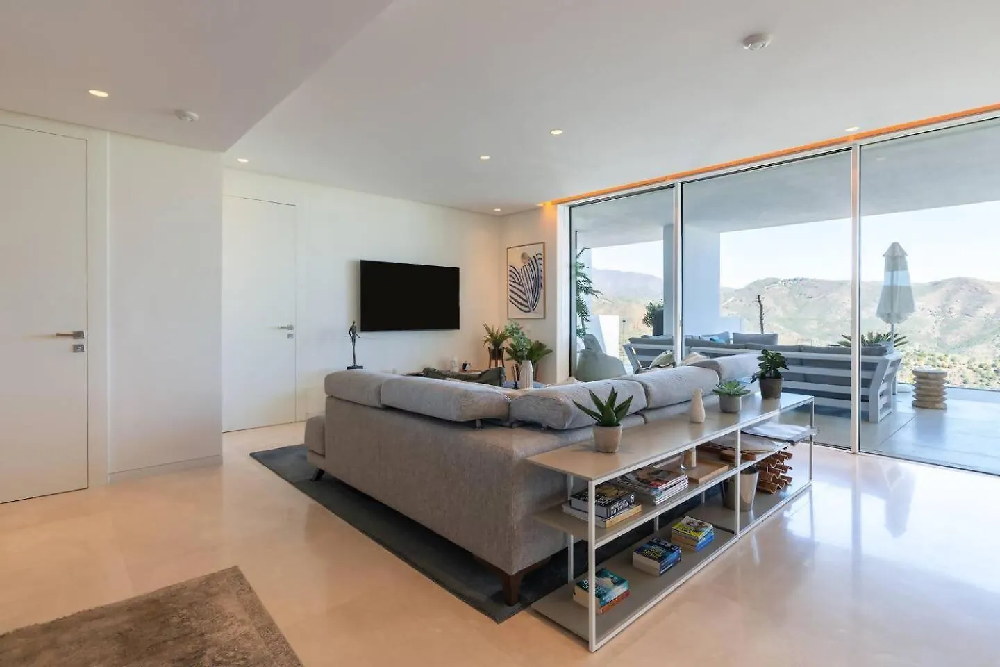 Espectacular Apartamento Jacuzzi Ojen 0*,